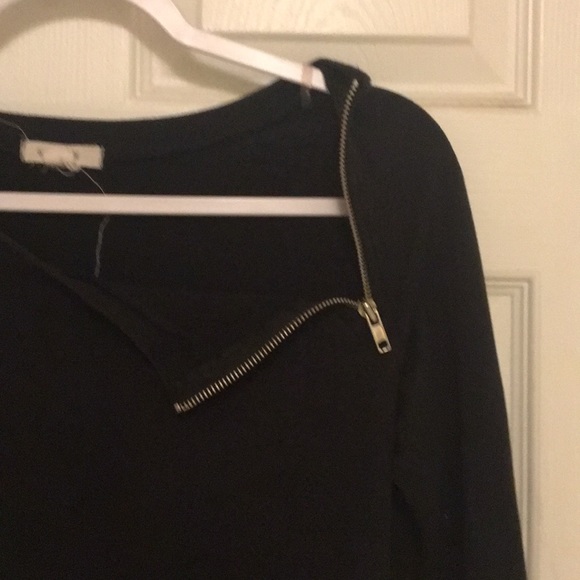 Love Culture Long Sleeve Black Shirt - Picture 3 of 4